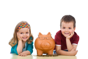 Kids with their expert piggy bank